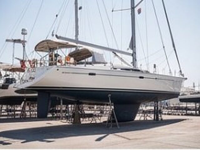 Mengi Yay Yachts